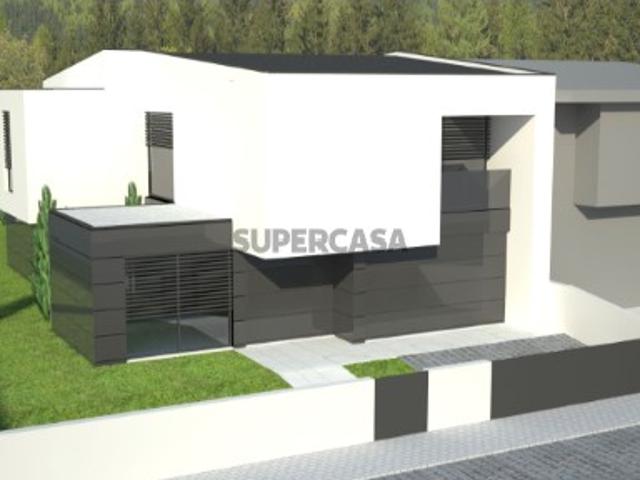 Moradia T3 Guimarães Silvares