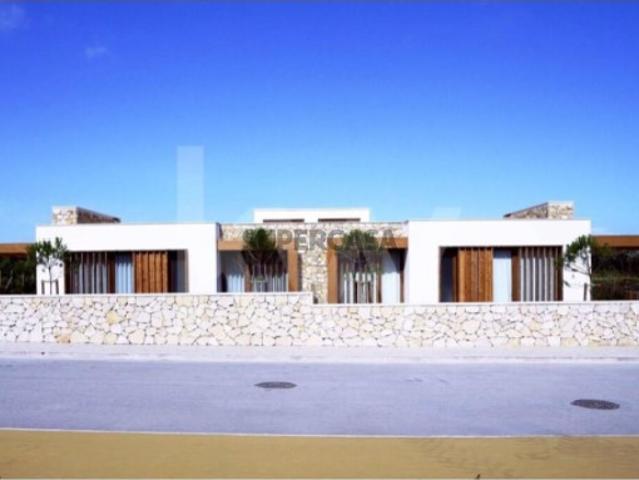 Moradia T3 Geminada, em empreendimento de luxo, na Costa de Prata, Óbidos