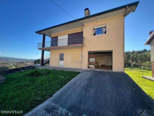Moradia T3 inserida num terreno de 1050m2