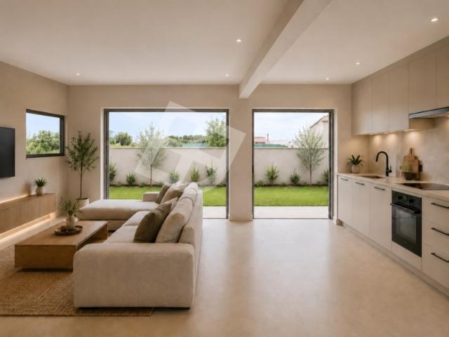 Moradia T3 isolada com amplo terreno, jardim e terraço