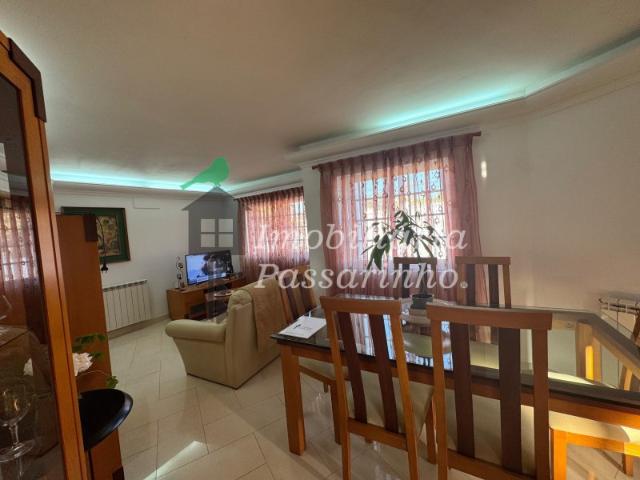 Moradia T3 isolada c/anexo Aroeira