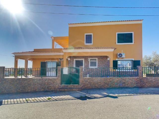 Moradia T3 isolada em Martim Longo, Alcoutim, Algarve 165m² Alcoutim e Pereiro