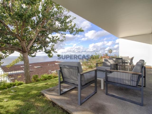 Moradia T3 Luxo com Piscina, Casas Brancas, São Martinho Funchal