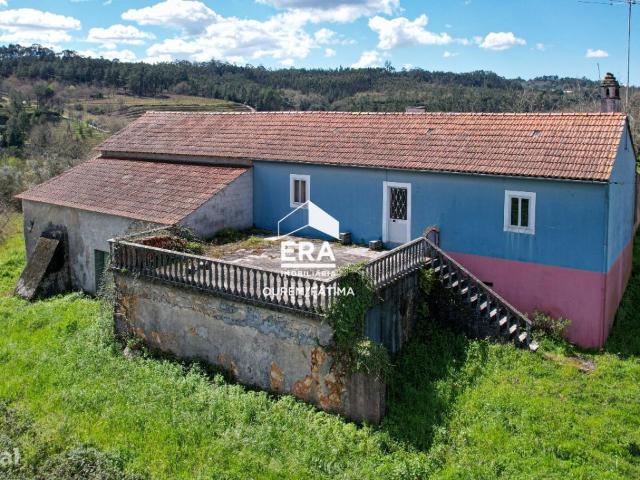 Moradia T3 localizada no Olival, Ourm