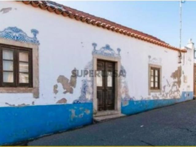 Moradia T3 localizada na Freguesia do Vimeiro