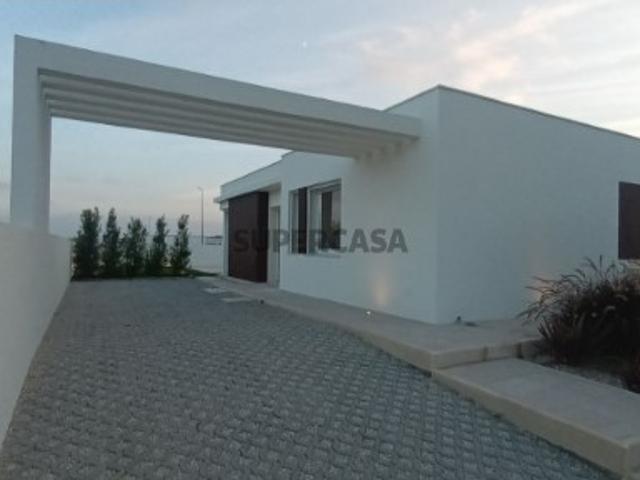 Moradia T3 Lourinhã Capelas A sua próxima casa!