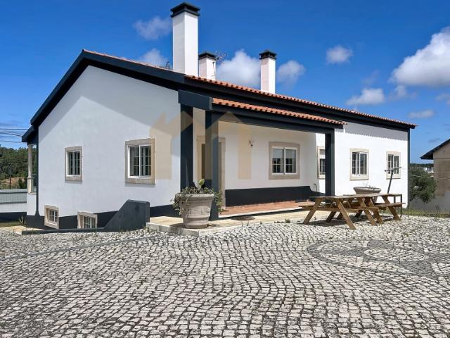 Moradia T3 para Arrendamento com Jardim e Garagem | Nadadouro Caldas da Rainha