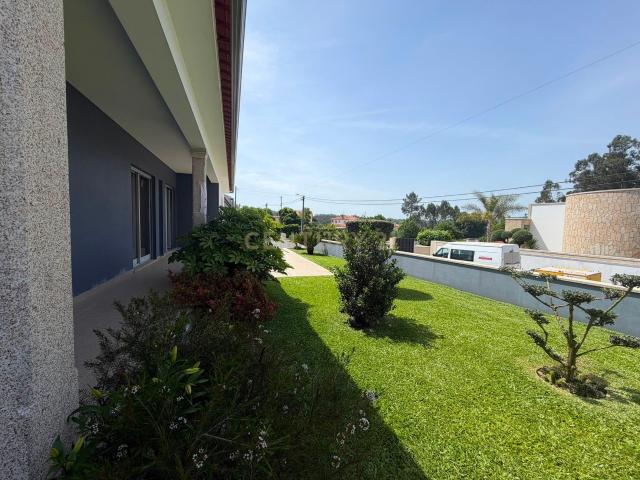Moradia T3 para Arrendamento em Remelhe, Barcelos