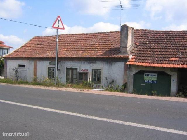 Moradia T3 para restauto, ourm nossa senhora da piedade
