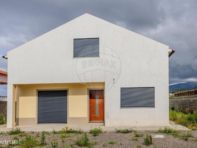Moradia T3 para venda