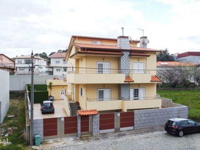 Moradia T3 para Venda em Campo, Valongo