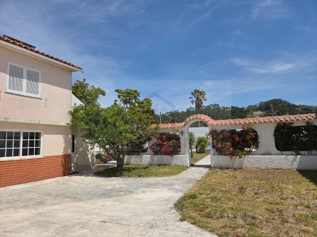 Moradia T3 para Venda em Alfeizerão, Alcobaça, Leiria com Es. 160m² Alfeizerão