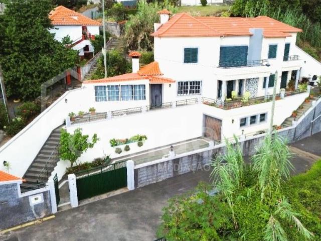 Moradia T3 para venda no Funchal 0m² São Gonçalo