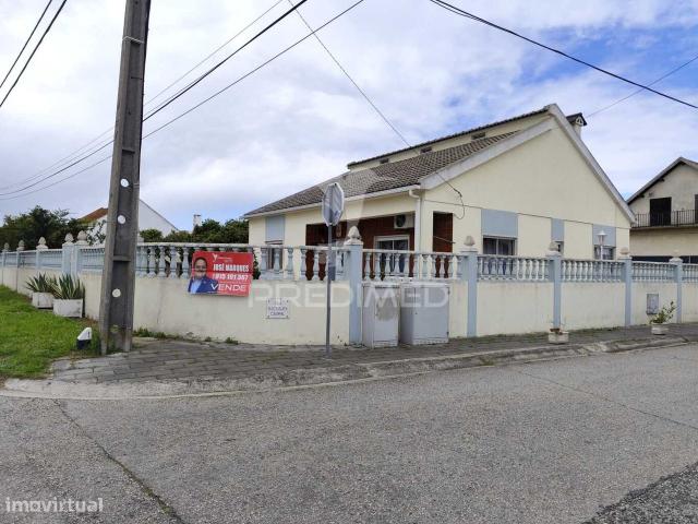 Moradia T3 / Prximo da Moita