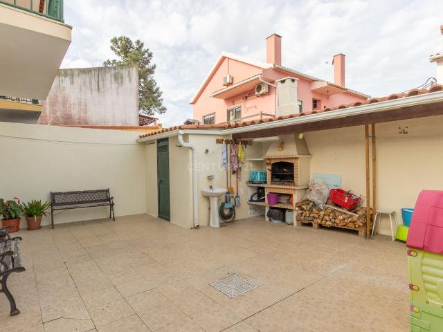 Moradia T3, Quinta Do Conde, Sesimbra | BPI Expresso Imobiliário