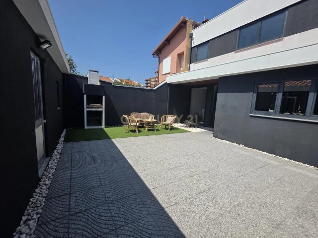 Moradia T3 Renovada | Caxinas, Vila do Conde