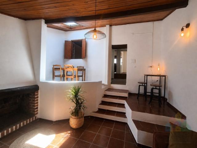 Moradia T3 renovada em Torres Novas