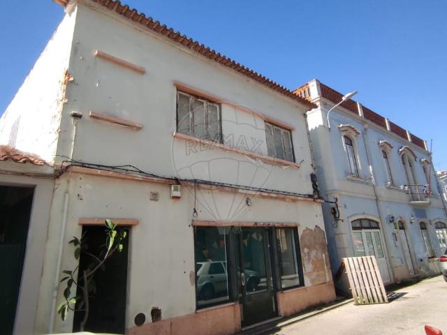 Moradia T3, Riachos, Torres Novas | BPI Expresso Imobiliário