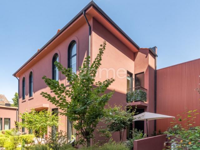 Moradia T3 semi nova, garagem e arrumos Condomínio Terracotta, Porto