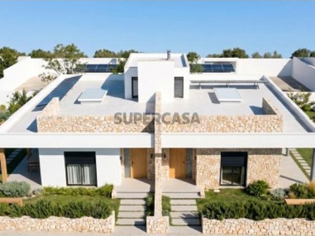 MORADIA T3 TÉRREA EM FERNÃO FERRO