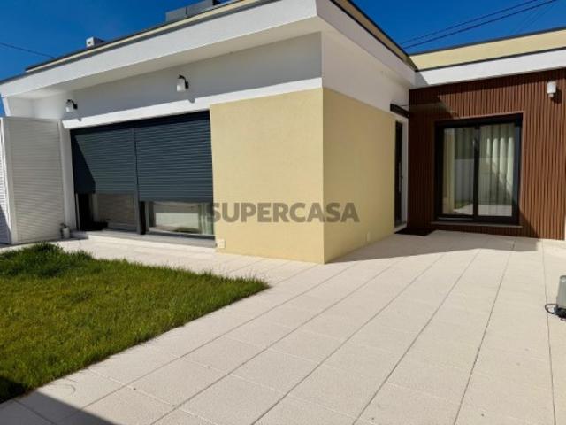 Moradia T3 Térrea Moderna sustentável Santa Joana | Aveiro