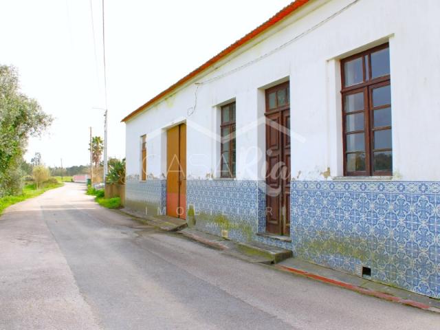 MORADIA T3 TIPO GANDAREZA EM OUCA VAGOS
