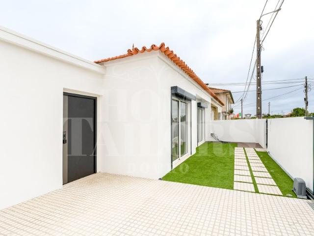 Moradia T3 Totalmente Remodelada em Esgueira Aveiro