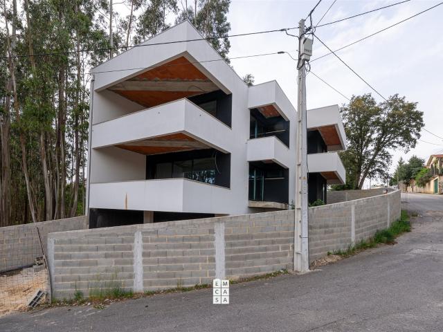 Moradia T3 Venda em Oliveira de Azeméis, Santiago de Riba Ul. 242m² Oliveira de Azeméis, Santiago da Riba Ul, Ul, Macinhata da S