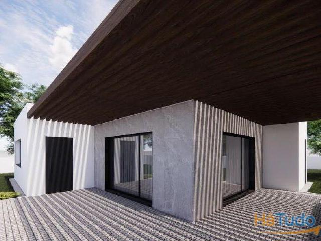 Moradia T3 Venda em Abraveses,Viseu | 26064084704