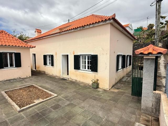 Moradia T3 Venda em Imaculado Coração de Maria,Funchal 107m² Imaculado Coração De Maria