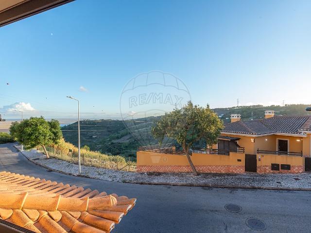 Moradia T3, Vila Franca de Xira, Vila Franca de Xira | BPI Expresso Imobiliário