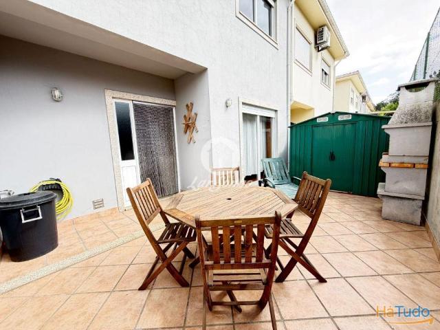 Moradia T3 Vila Nova de Famalicão | 26074087131