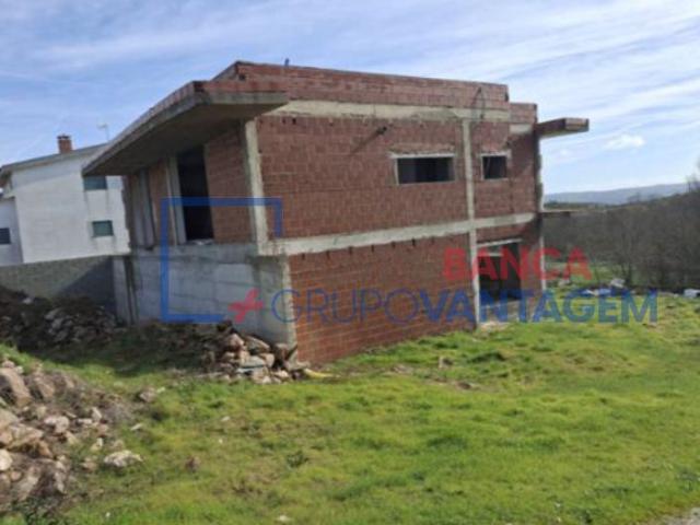 MORADIA T3 VIMIOSO BRAGANÇA