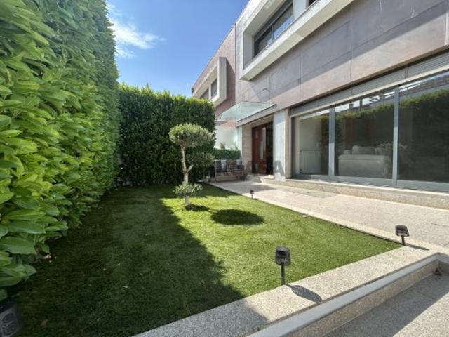 Moradia T3 + 1 Campo Valongo