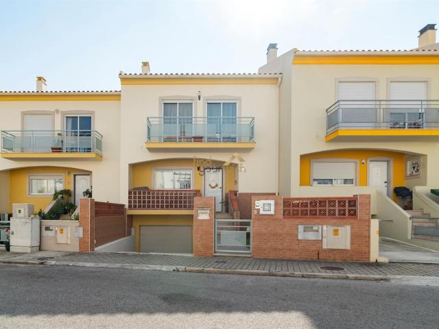 Moradia T3 na Nazaré 243m² Nazaré