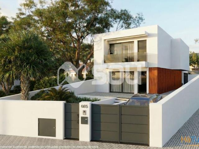 Moradia T3 | 26064075718