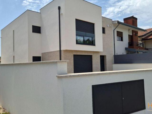 Moradia T3 | 26084062354