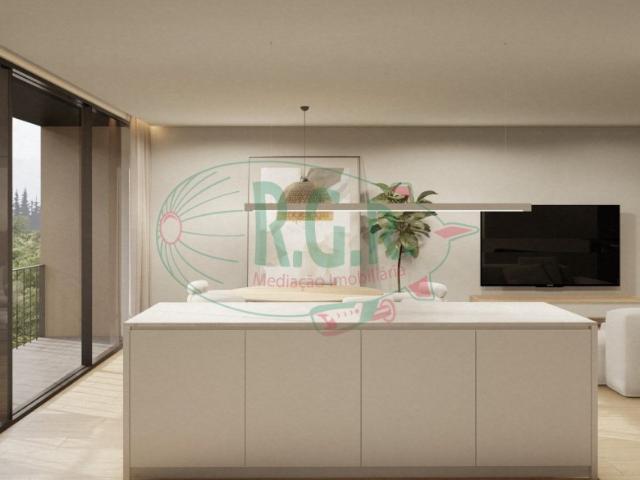 MORADIA T3 3 SUITES | Em Fase Final de Acabamentos