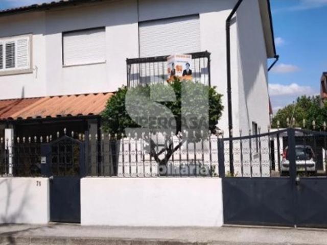 Moradia T 3