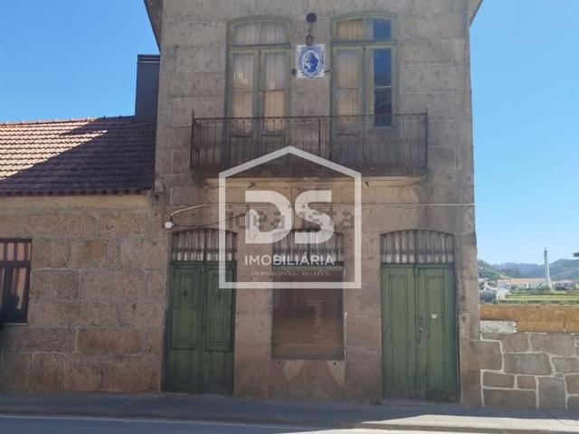 Moradia, Termas de São Vicente