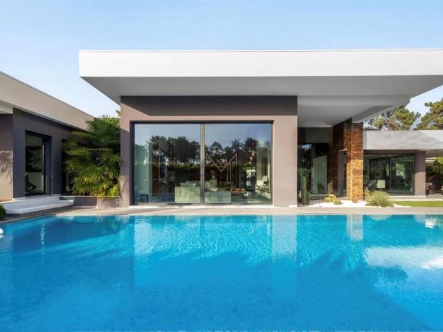 Moradia Térra De Luxo V4 2500M2 Verdizela 507m² Corroios