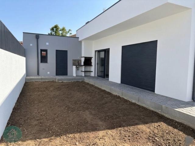 Moradia Térrea T3 + 1, Quinta das Laranjeiras, Fernão Ferro