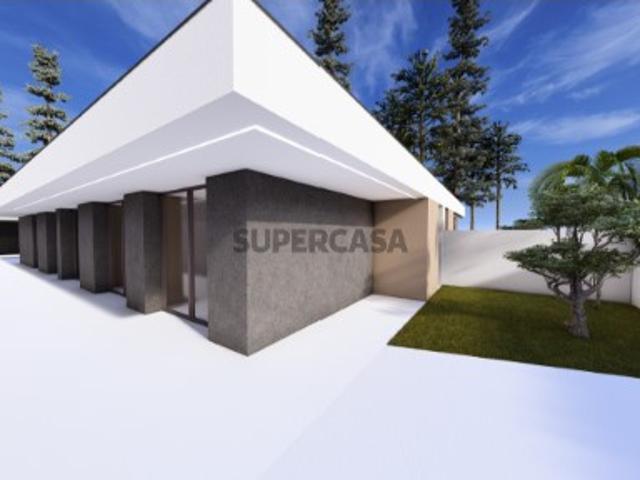 Moradia térrea T3 em Sanguedo Santa Maria da Feira