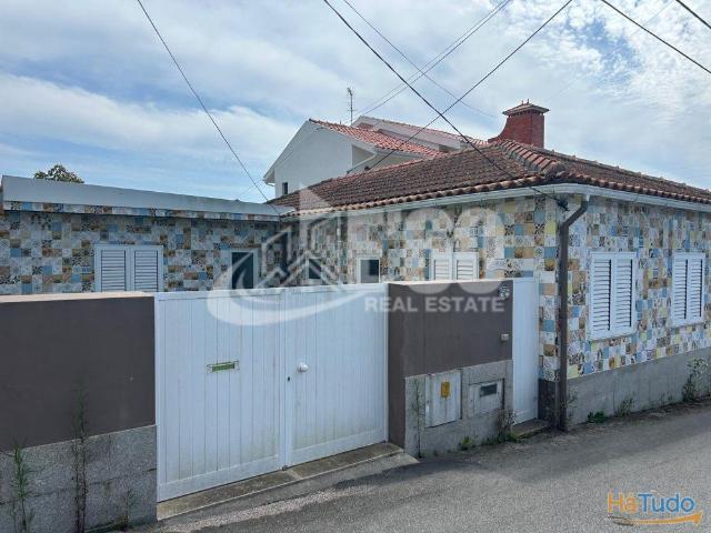 MORADIA TÉRREA T3 EM SILVALDE | 26064089725
