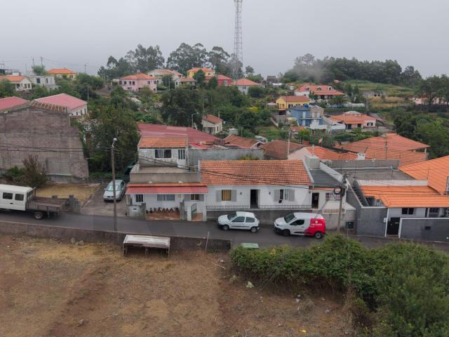 Moradia Térrea T3 na Camacha