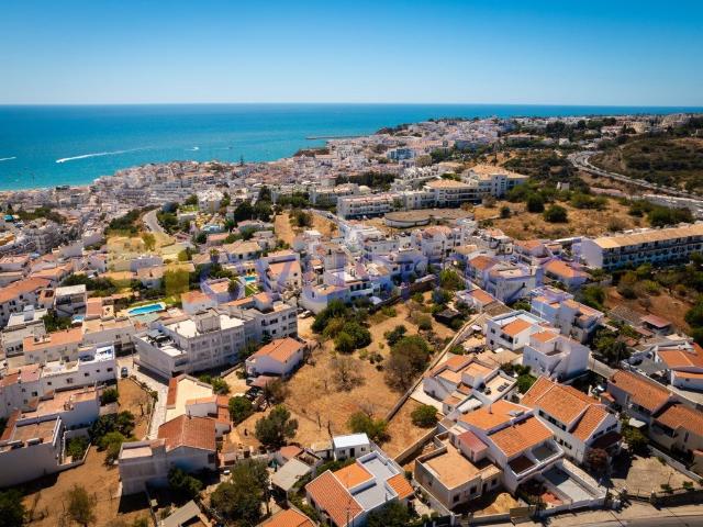 Moradia Térrea T3 no Centro de Albufeira 125m² Albufeira e Olhos de Água