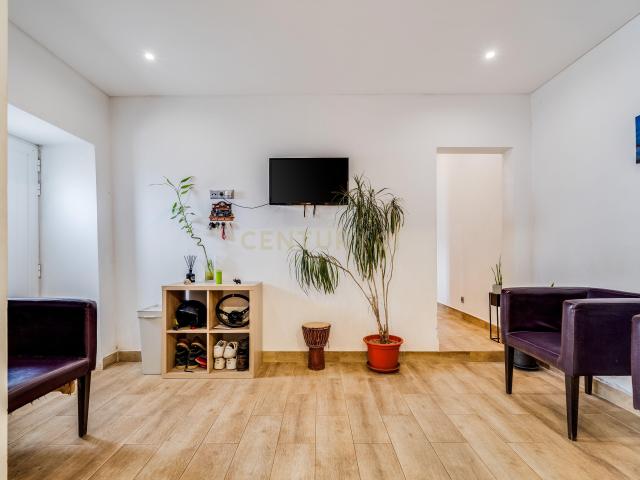 Moradia Térrea T1+1 com Terreno | Poço Frio, Alcantarilha