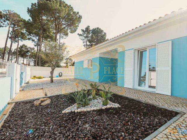 Moradia Terrea T2+1 Na Carrasqueira A 10 MIN Das Praias | 26053919588
