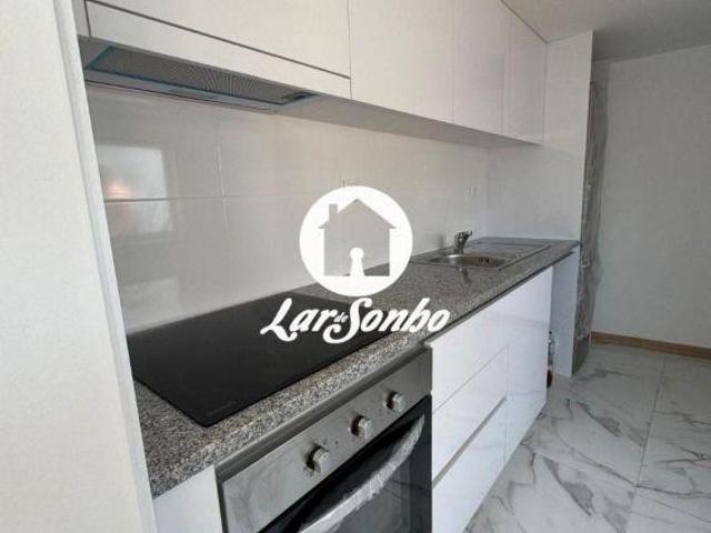 Moradia térrea T2 | 26064067426