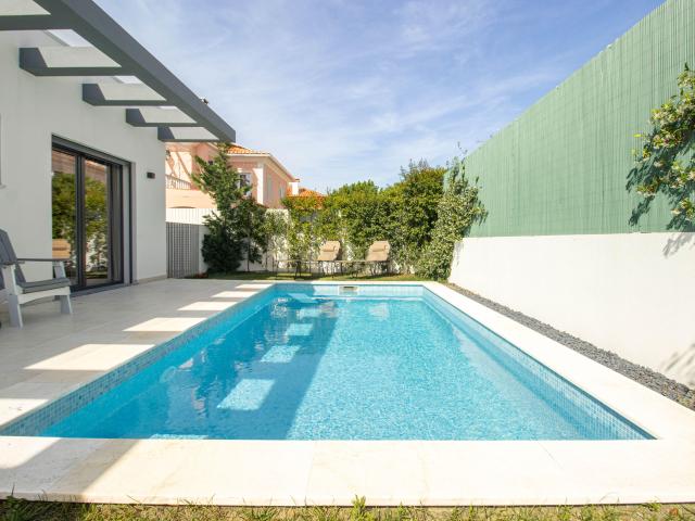 Moradia Térrea T4 com Piscina em Azeitão